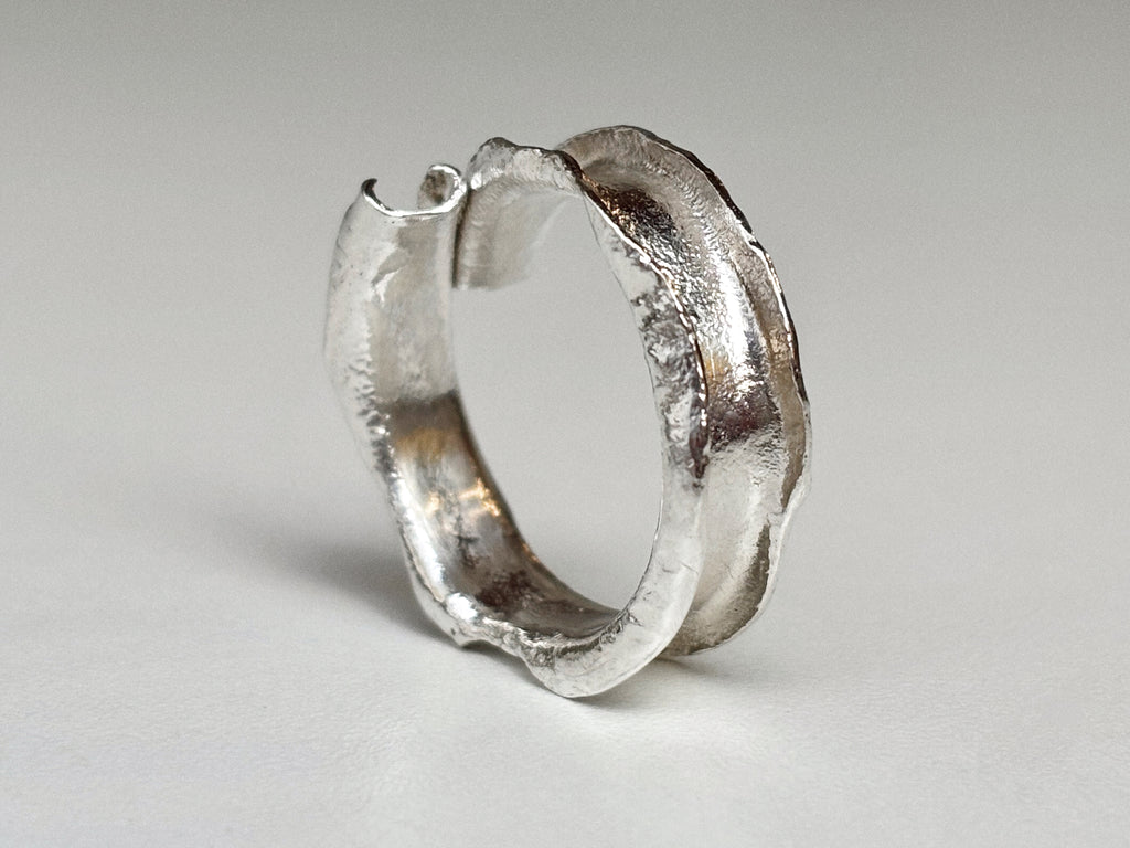 Raiz Ring