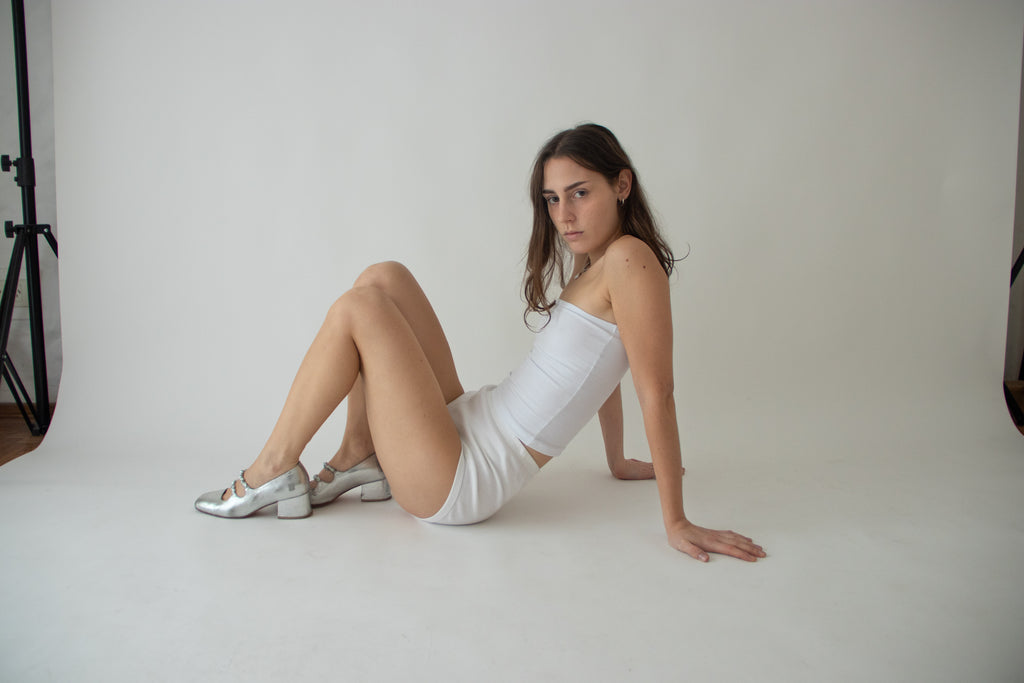 SUMAQ SHORT
