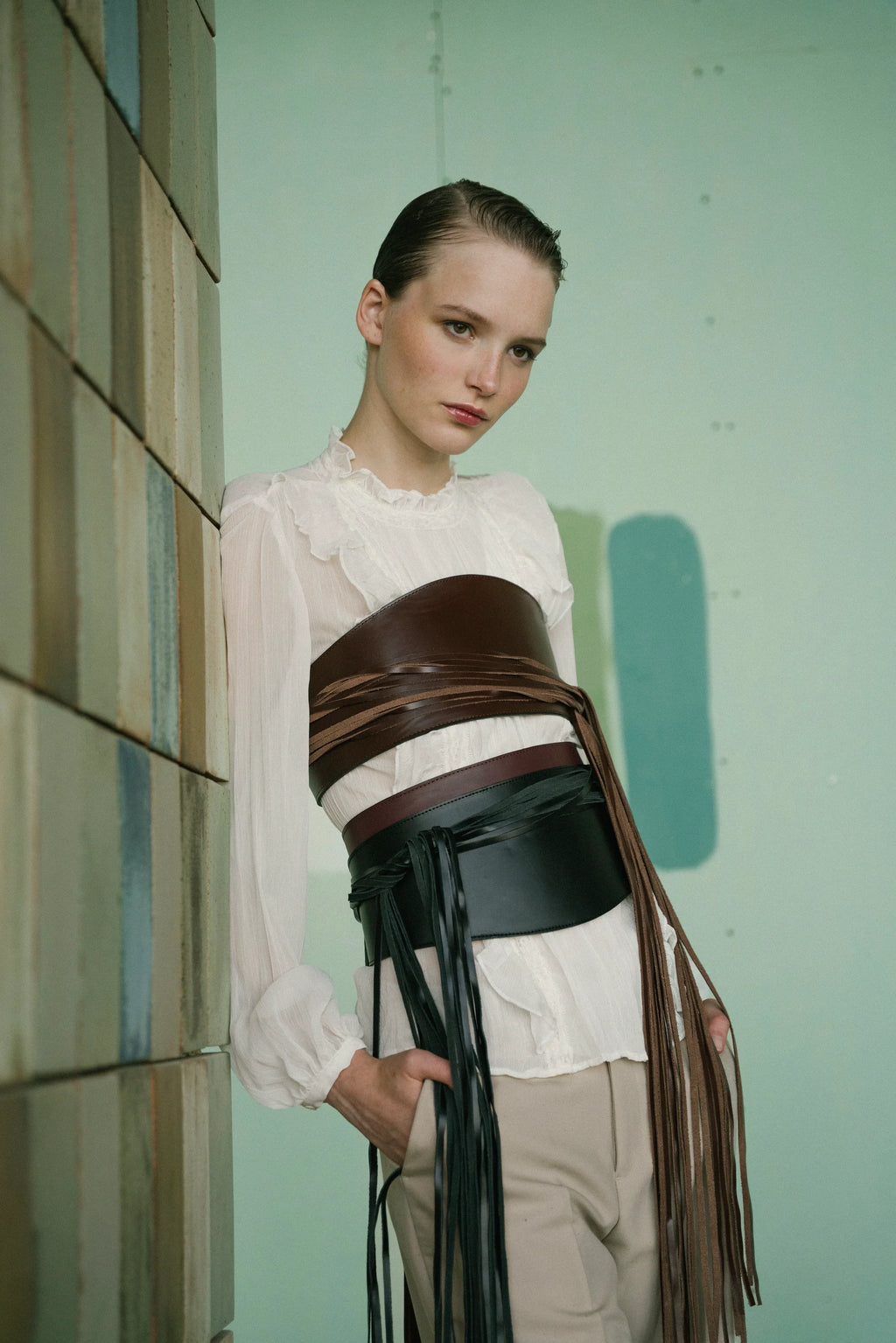 EL VIENTO BELT IN TOBACCO