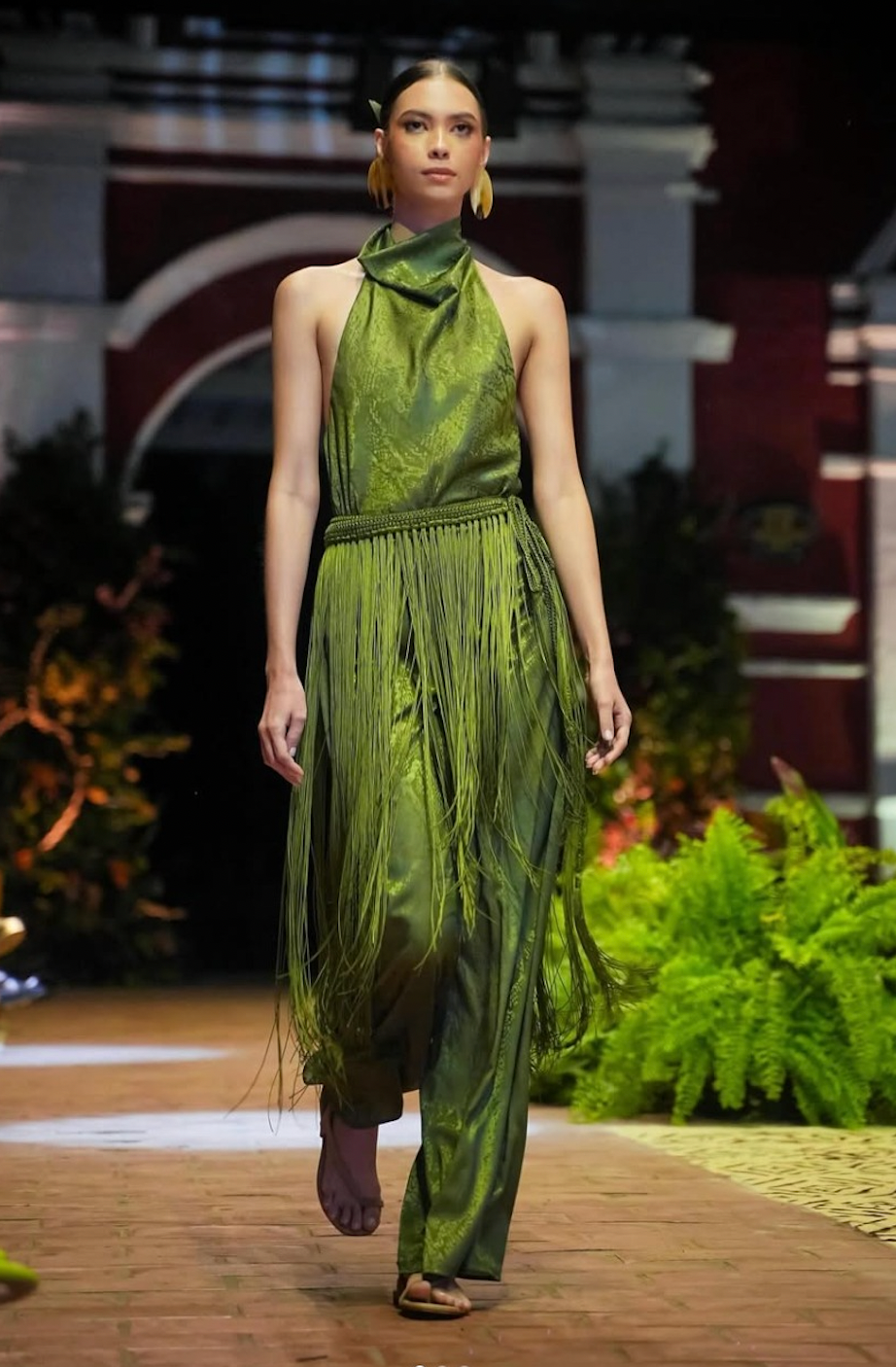 Green fringe set