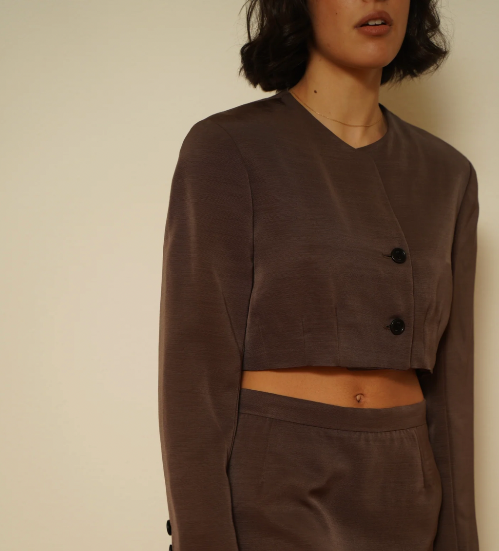 Suit 06