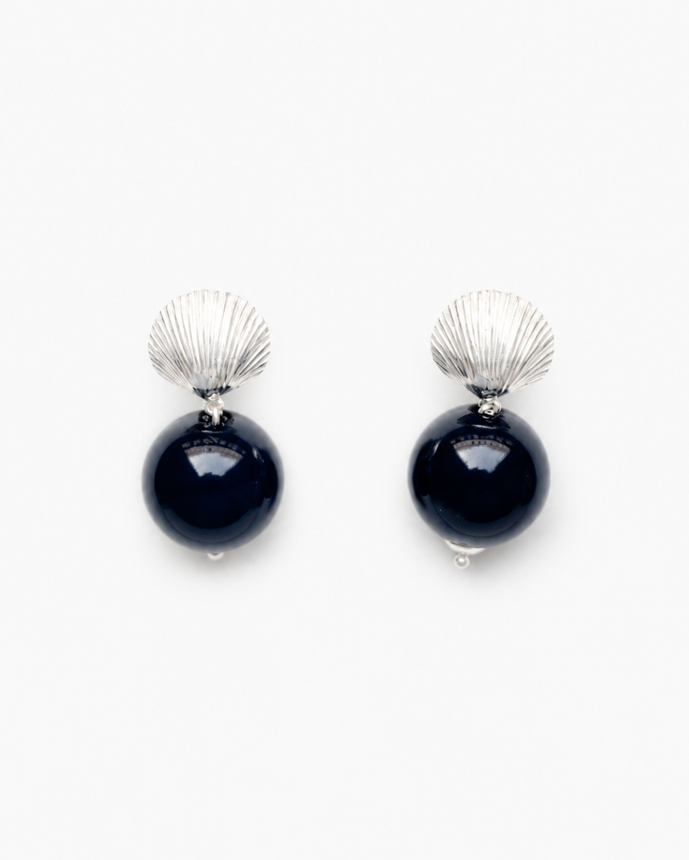 Vongole Earrings