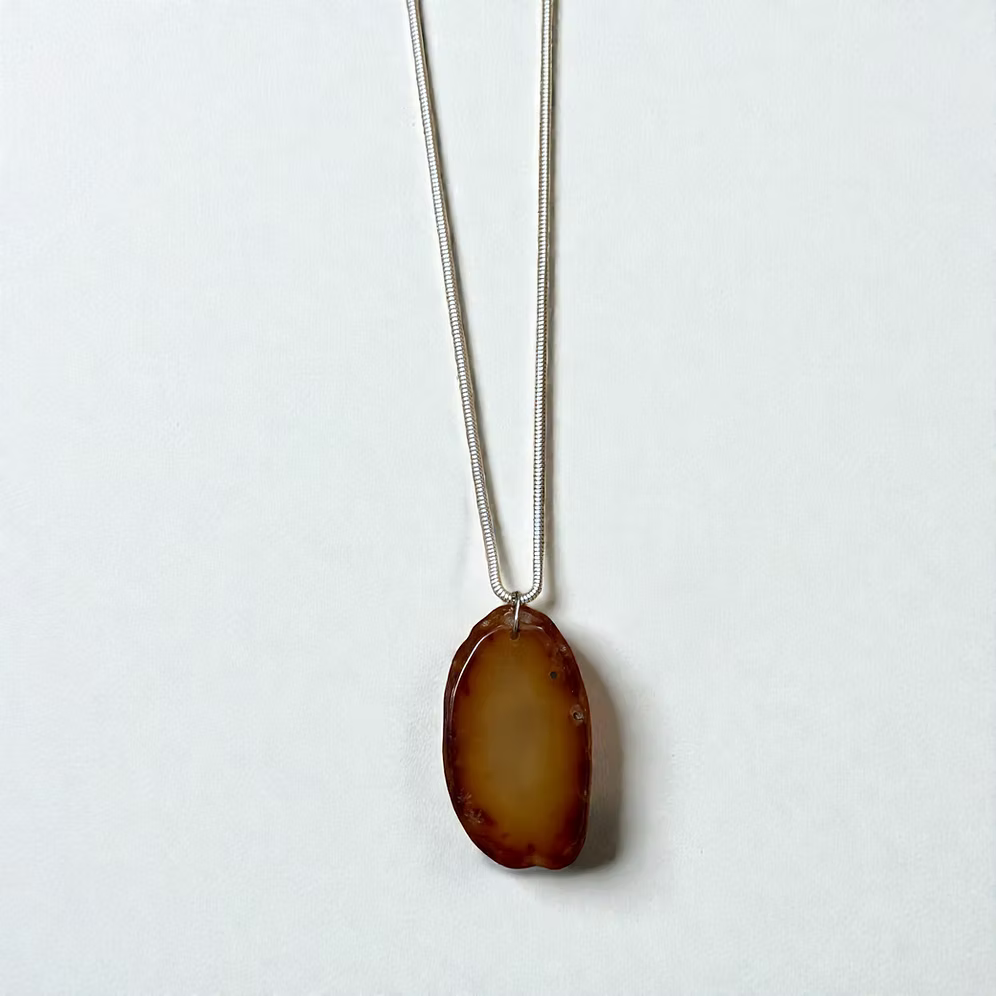 Maha Coral Agate Necklace